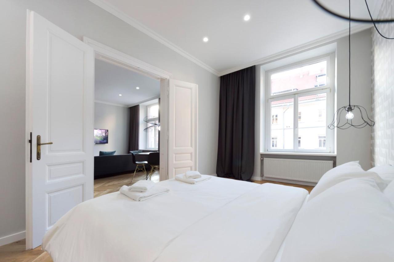 Fine Two Bedroom Trdinova Apartment Любляна Екстер'єр фото