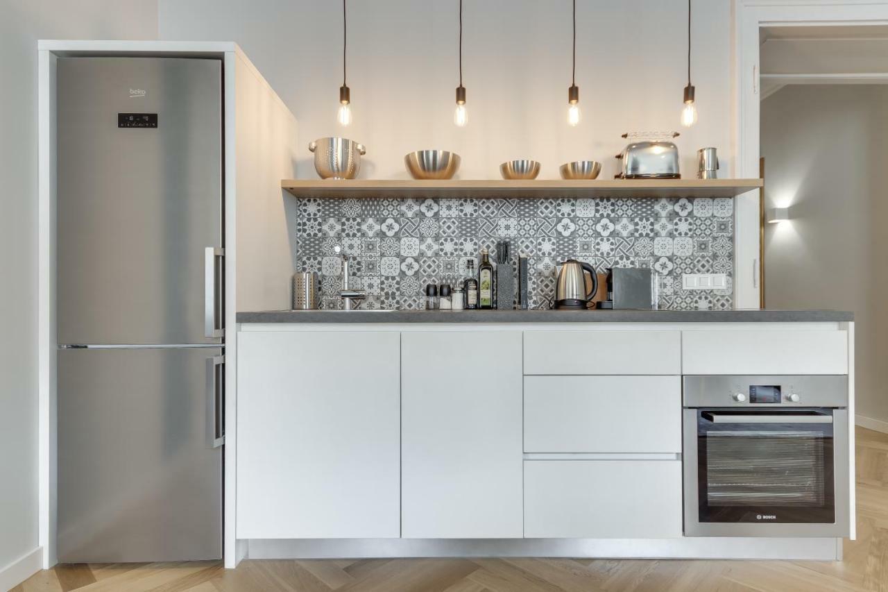 Fine Two Bedroom Trdinova Apartment Любляна Екстер'єр фото